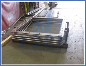 прямоугольные линзовые компенсаторы в Орле